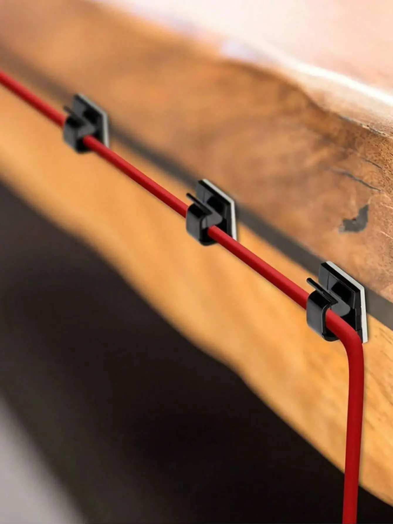 1746879616b0c84cad11d756cb80eadfd941164bfa قلاب کلیپسی چسبی